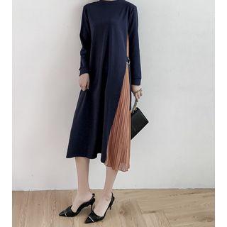 Two-tone Pleated Panel Midi A-line Dress