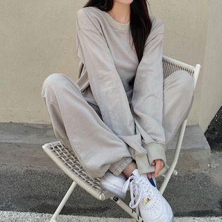 Plain Sweatshirt / Harem Pants / Tank Top