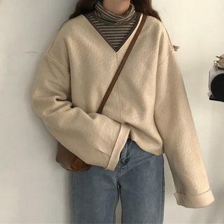 V-neck Pullover / Turtleneck Striped Long-sleeve Top