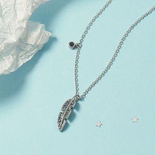 Rhinestone Leaf Pendant Necklace Silver - One Size