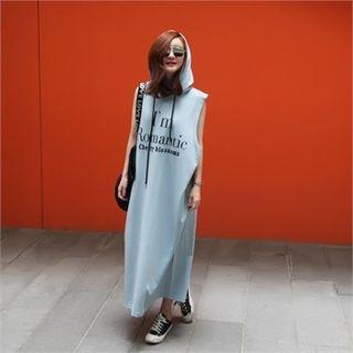 Hooded Sleeveless Lettering Maxi Dress