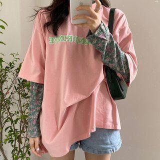 Short Sleeve Round Neck Lettering T-shirt / Long Sleeve Mock Neck Floral Print T-shirt