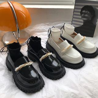 Faux Pearl Chain Platform Loafers