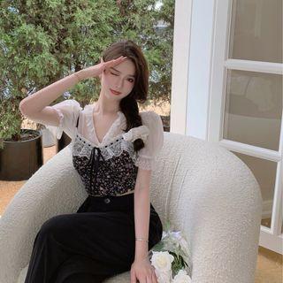 V-neck Floral Lace Cropped Top
