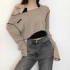 Set: Cropped Halter Top + Long-sleeve Applique Cropped T-shirt