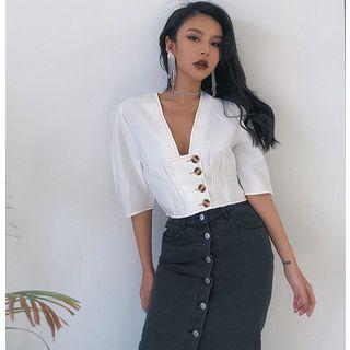 Elbow-sleeved V-neck Crop Shirt