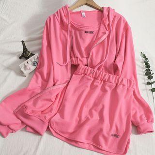 Set: Crop Tank Top + Shorts + Zip Hoodie