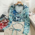 Printed Lace-up Cropped Top