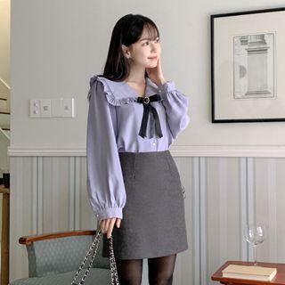Capelet Blouse With Ribbon