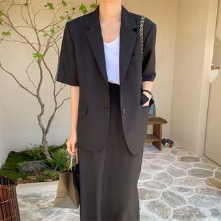 Elbow-sleeve Blazer / Midi Straight-fit Skirt