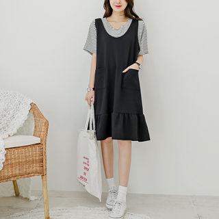 Dual-pocket Flounced Pinafore Dress