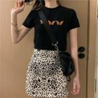 Short-sleeve Butterfly Embroidery T-shirt / Leopard Print Skirt