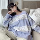 Eyelet Lace Long-sleeve Sweatshirt