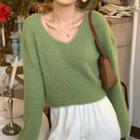 V-neck Knit Crop Top Green - One Size