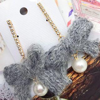 Knitted Bow Earring