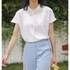 Short-sleeve Plain Tie-neck Top