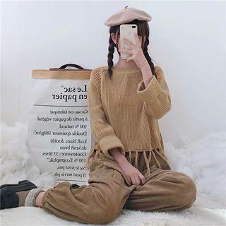 Fringe Sweater / Corduroy Cropped Pants