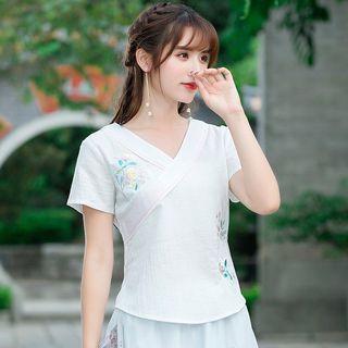 Short-sleeve Floral Embroidered Hanfu Top