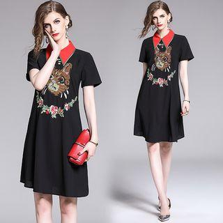 Short-sleeve Cat Embroidery Collared Dress