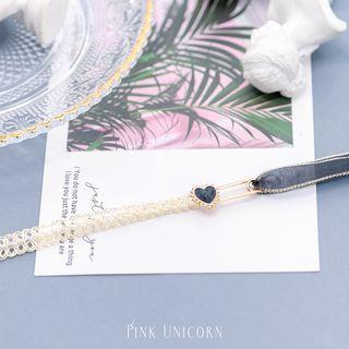 Asymmetric Heart Choker Asymmetirc - One Size