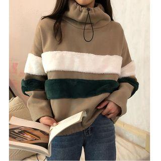 Furry Trim Turtleneck Pullover