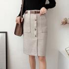 Buttoned Straight-fit Skirt