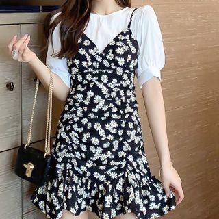Set: Puff-sleeve T-shirt + Flower Print Mini Pinafore Dress