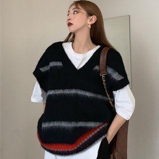 Short-sleeve Oversized T-shirt / Striped Sweater Vest / Front-slit Boot-cut Pants