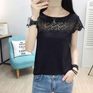 Short-sleeve Crochet Panel T-shirt