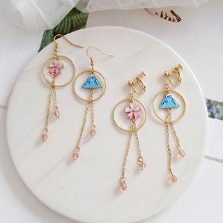 Non-matching Mount Fuji & Sakura Dangle Earring