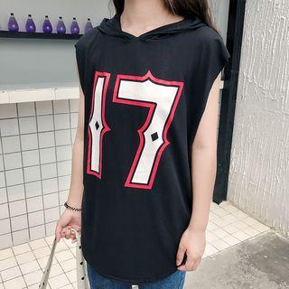 Number Print Sleeveless Hooded T-shirt