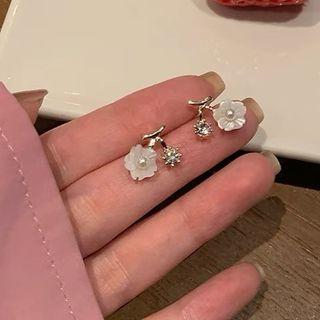 Rhinestone Flower Stud Earring 1 Pair - Gold & White - One Size
