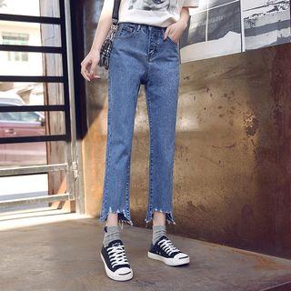 Asymmetric Frayed Hem Cropped Straight Fit Jeans