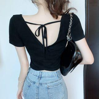 Cross-back Short-sleeve Cropped T-shirt