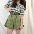 Short-sleeve Striped T-shirt / Elastic Waist Shorts