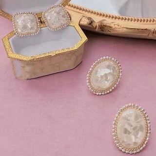 Retro Shell Earring