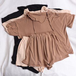 Set: Short-sleeve Hooded T-shirt + Wide Leg Shorts