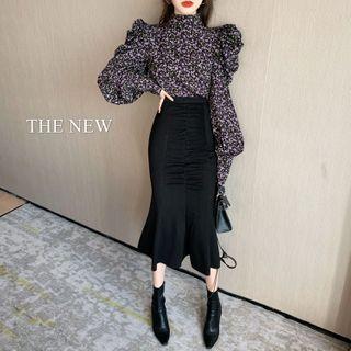 Turtleneck Lantern-sleeve Floral Top / Midi Mermaid Skirt
