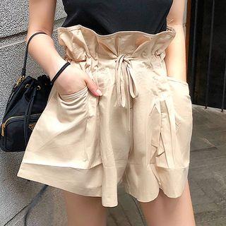 Lettering Short-sleeve T-shirt / High Waist Shorts