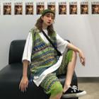 3/4-sleeve T-shirt / Patterned Knit Vest / Cropped Harem Pants