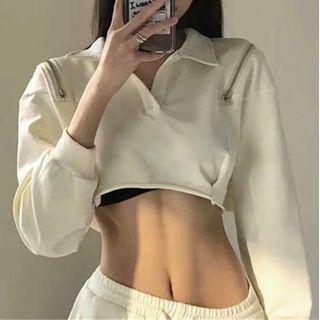 Zipped Cropped Collared Sweatshirt