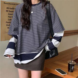 Mock Two-piece Striped Long-sleeve Loose-fit Top / Plain Mini Skirt