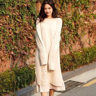 Distressed Loose-fit Knitted Sweater