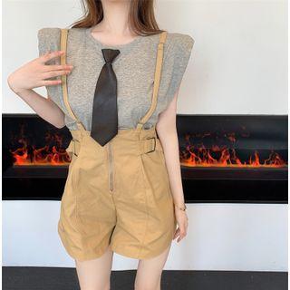 Sleeveless Plain T-shirt / Plain Wide-leg Jumper Shorts