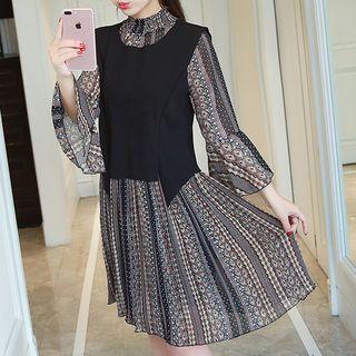 Set: Print Chiffon Dress + Knit Vest