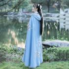 Hooded Floral Embroidered Hanfu Cape