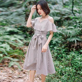 Short-sleeve Cold Shoulder A-line Midi Plaid Dress