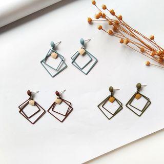 Brushed Alloy Square Dangle Earring