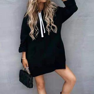 Plain Oversized Side-slit Hoodie