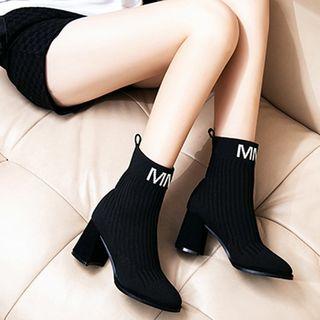 Chunky Heel Short Knit Boots